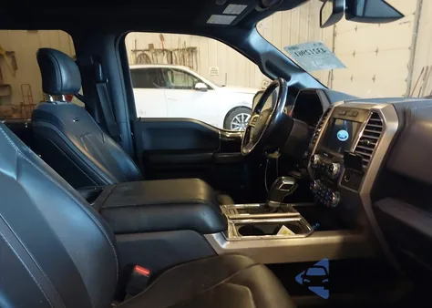 2017 Ford F-150 Platinum z USA, uszkodzony, nr VIN 1FTFW1EF9HFA81388